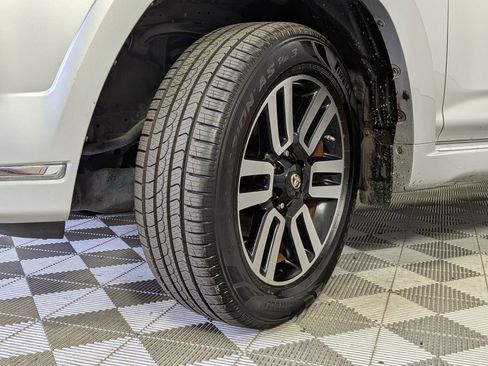 Used 2014 Toyota 4Runner Limited RWD image 10