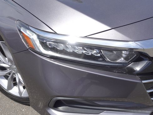 Used 2021 Honda Accord LX image 2