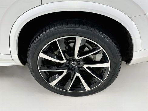 Used 2022 Volvo XC90 T6 Momentum w/ Advanced Package AWD/4WD image 34