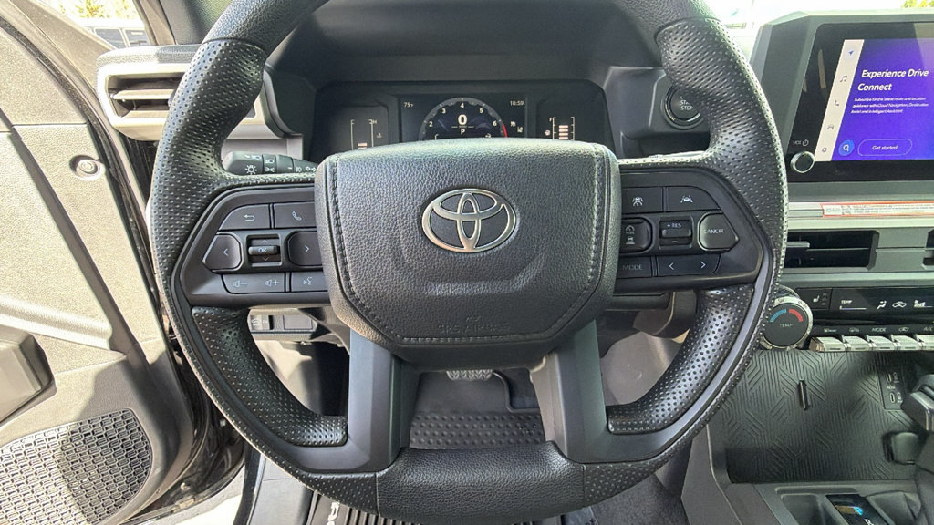 Certified 2025 Toyota Tacoma SR5 AWD/4WD image 18