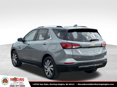 Certified 2023 Chevrolet Equinox Premier FWD image 3