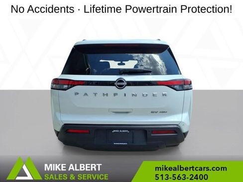 Used 2023 Nissan Pathfinder SV AWD/4WD image 6
