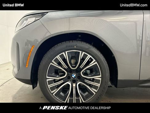 Used 2025 BMW X3 xDrive30i w/ Premium Package image 10