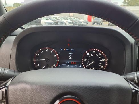 New 2026 Nissan Frontier PRO-4X w/ Pro-4x Convenience Package image 16