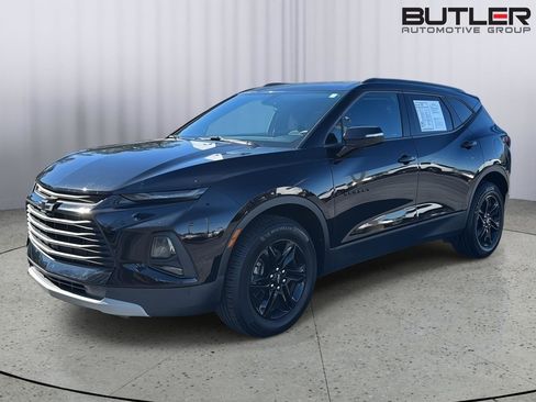 Certified 2020 Chevrolet Blazer LT image 2