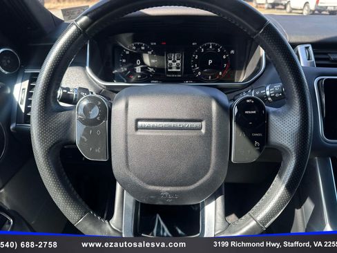 Used 2018 Land Rover Range Rover Sport SE image 21