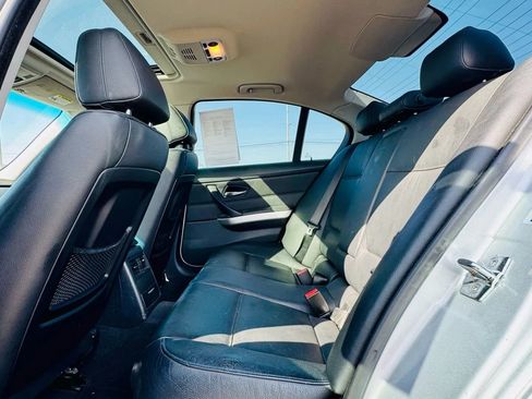 Used 2006 BMW 325xi Sedan AWD/4WD image 4