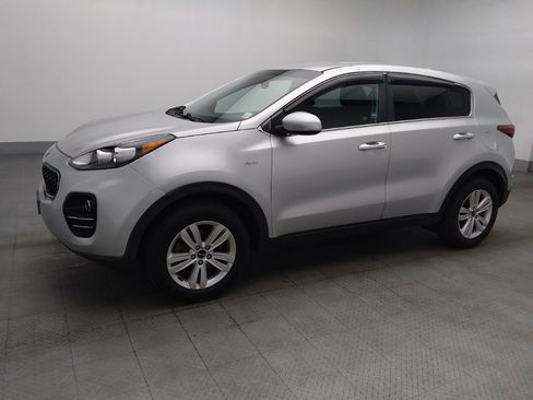 Used 2019 Kia Sportage LX AWD/4WD image 2