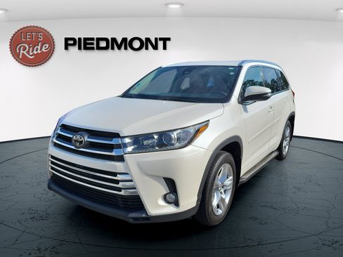Used 2017 Toyota Highlander Limited AWD/4WD image 1