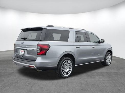 Used 2024 Ford Expedition Max Limited AWD/4WD image 4