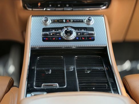 Used 2023 Lincoln Aviator Black Label image 48