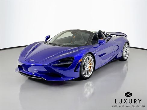 Used 2024 McLaren 750S Spider image 10