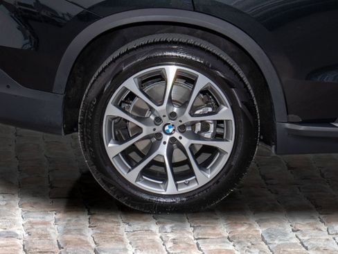 Used 2026 BMW X5 sDrive40i image 41