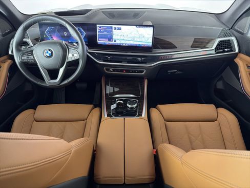 Used 2026 BMW X5 sDrive40i image 4