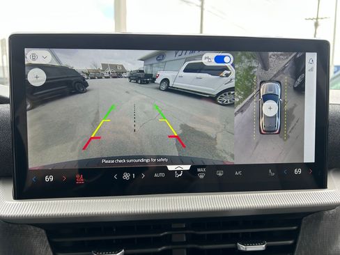 New 2026 Ford Explorer Platinum w/ LUX Leather Package image 17