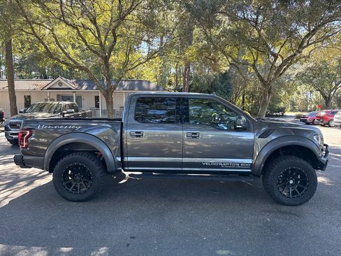 Used 2019 Ford F150 Raptor w/ Equipment Group 802A Luxury image 7
