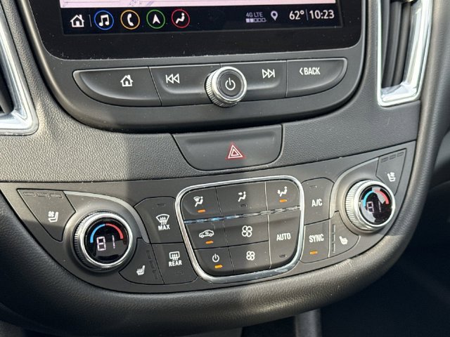 Certified 2019 Chevrolet Malibu Premier w/ Sun and Wheel Package FWD image 18