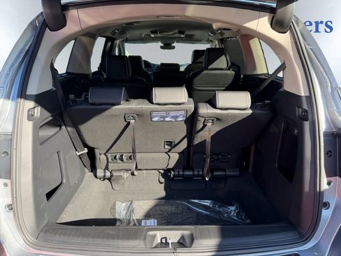 New 2026 Honda Odyssey Elite image 4