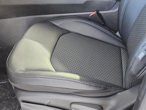 New 2026 Jeep Compass Latitude image 4