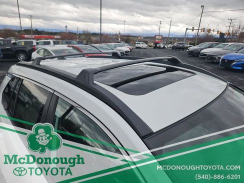 New 2026 Toyota Corolla Cross XLE w/ Convenience Package image 9