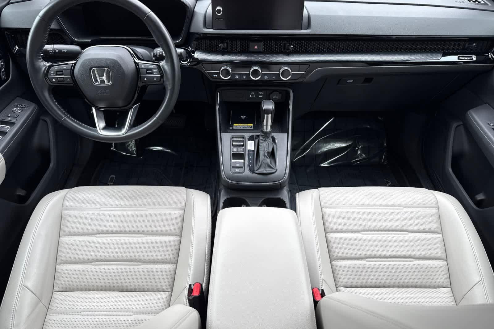 Used 2023 Honda CR-V EX-L image 3