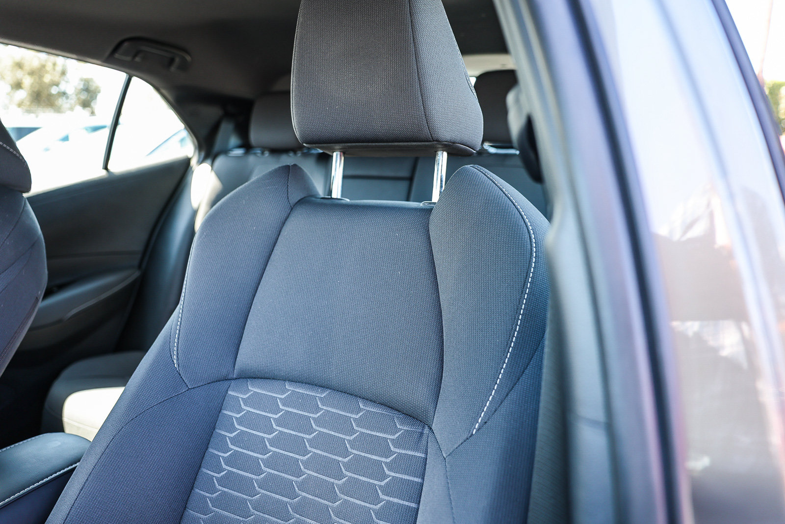 Used 2020 Toyota Corolla SE w/ Carpet Mat Package FWD image 13