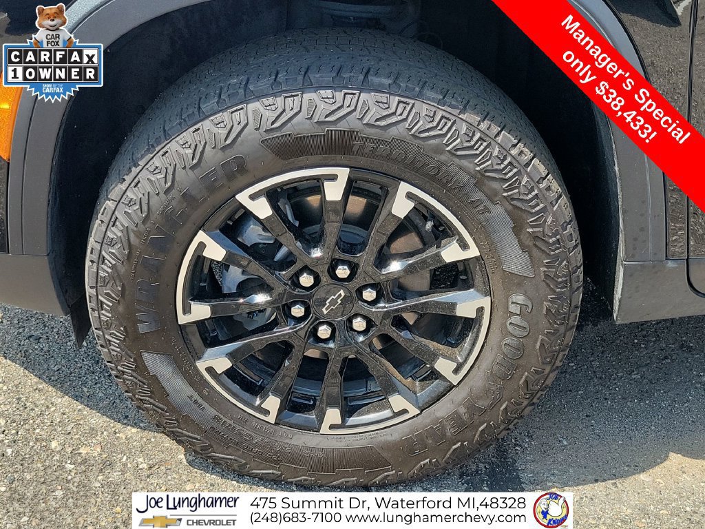 Certified 2024 Chevrolet Traverse Z71 w/ Enhanced Driving Package AWD/4WD image 35