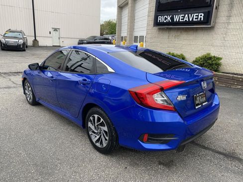 Used 2017 Honda Civic EX image 5