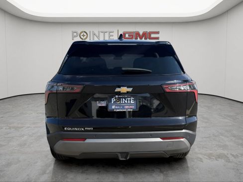 Used 2025 Chevrolet Equinox LT AWD/4WD image 4