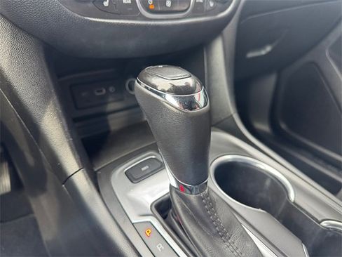 Used 2019 Chevrolet Equinox LT image 13