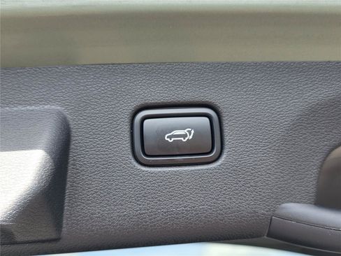 Used 2024 Kia Sportage X-Line w/ X-Line Premium Package AWD/4WD image 37