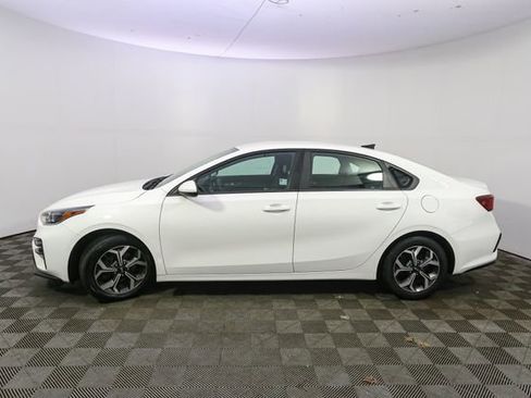 Used 2020 Kia Forte LXS FWD image 6