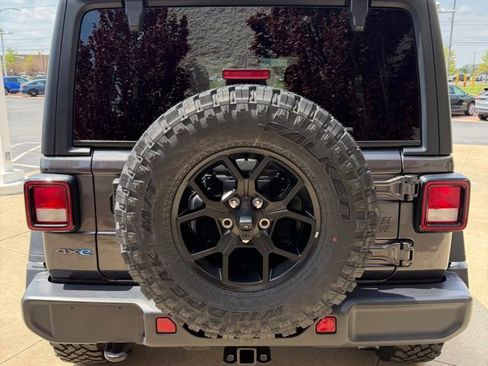 Used 2025 Jeep Wrangler Unlimited Sport S 4xe AWD/4WD image 4