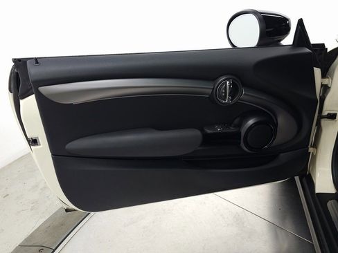 Used 2022 MINI Cooper S w/ Premium Package image 13