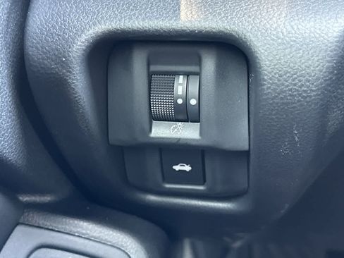 Used 2025 Toyota GR86 Premium RWD image 28