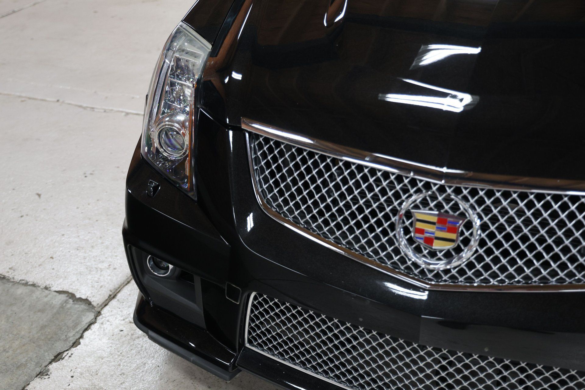 Used 2014 Cadillac CTS V w/ Wood Trim Package RWD image 7
