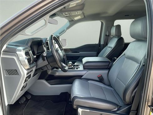 Used 2022 Ford F150 Lariat image 21