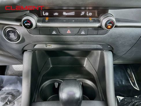 Used 2021 MAZDA MAZDA3 s AWD/4WD image 20