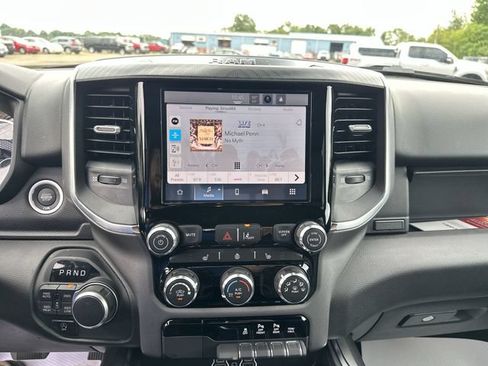 Used 2025 RAM 1500 Big Horn AWD/4WD image 14