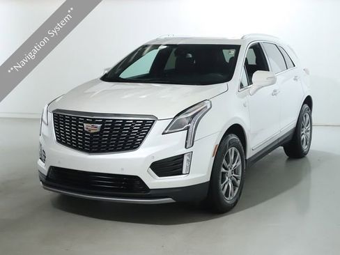 Used 2022 Cadillac XT5 Premium Luxury image 3