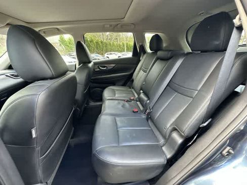 Used 2014 Nissan Rogue SL w/ SL Premium Package AWD/4WD image 18