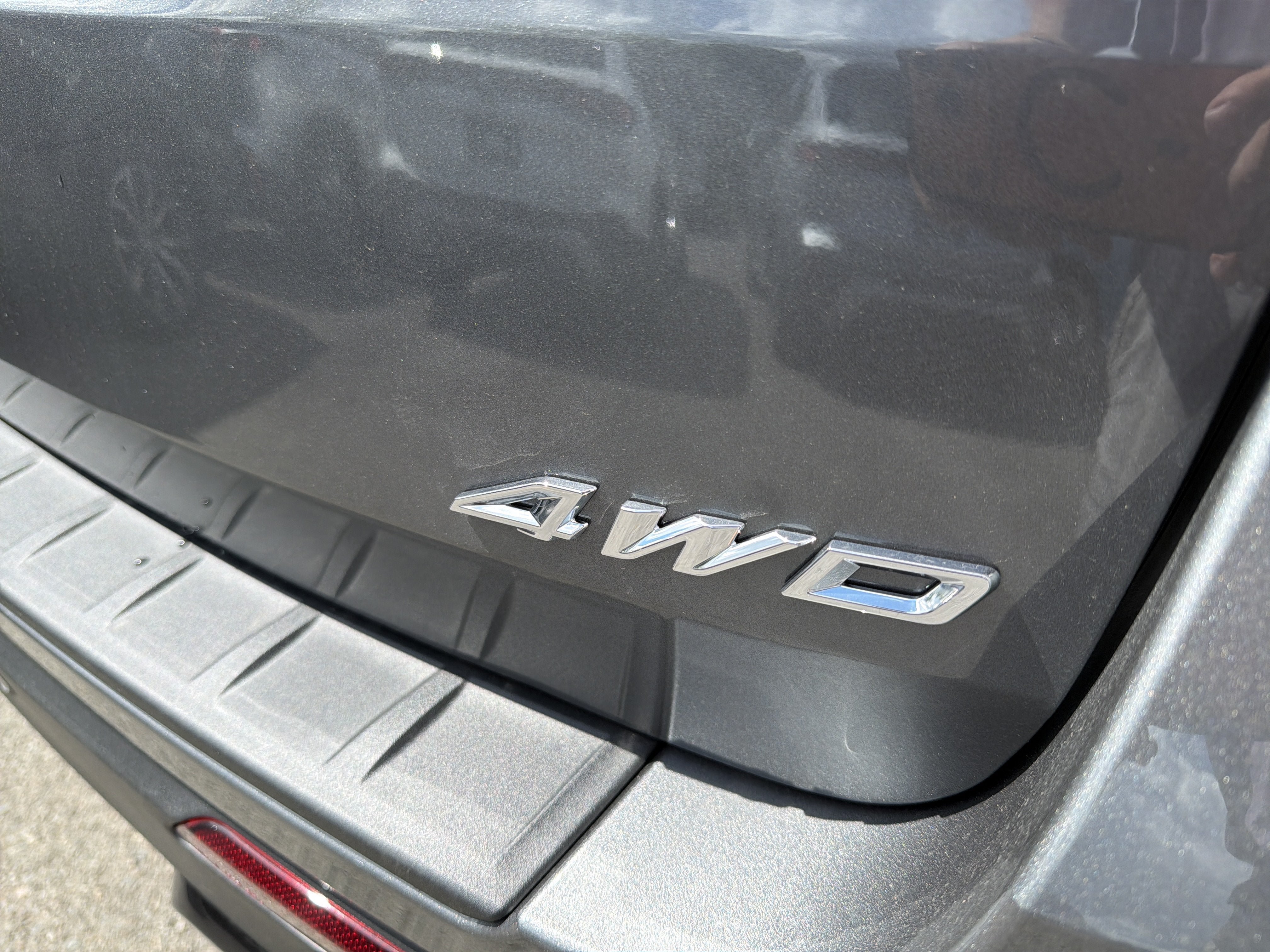 New 2026 Ford Explorer ST-Line AWD/4WD image 8