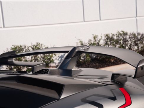 Used 2019 Lamborghini Aventador SVJ image 29