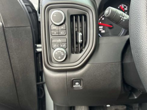 Certified 2025 GMC Sierra 1500 Pro w/ Graphite Edition image 17