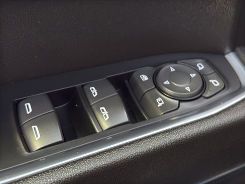 Certified 2023 Chevrolet Silverado 1500 LTZ AWD/4WD image 14