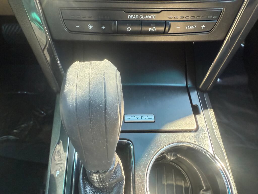 Used 2017 Ford Explorer XLT FWD image 17
