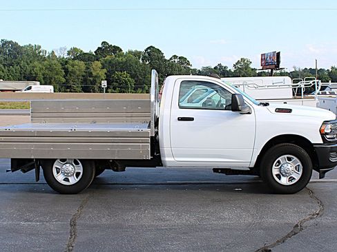Used 2024 RAM 2500 Tradesman RWD image 9