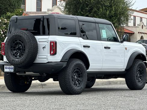 New 2026 Ford Bronco Badlands AWD/4WD image 4