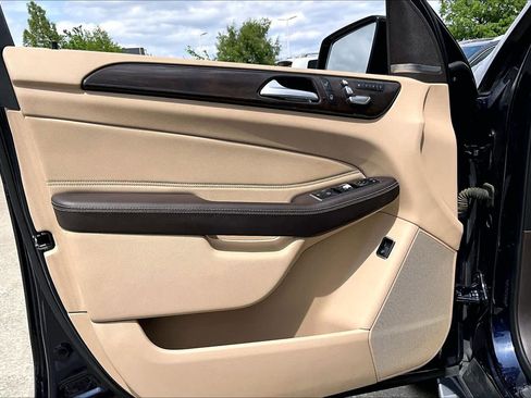 Used 2018 Mercedes-Benz GLE 350 image 19