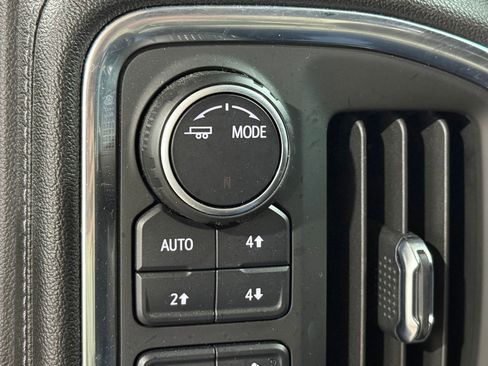 Used 2021 Chevrolet Silverado 1500 LT Trail Boss w/ Convenience Package II image 15